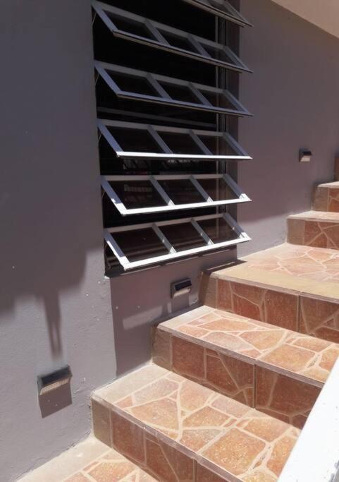 Cozy Cute Home 2Nd Floor Pay At The Property And We Have Many Method Of Payments Just Ask Us ฟาจาร์โด ภายนอก รูปภาพ